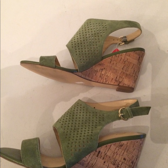 C Wonder green suede wedge sandals size 8 - Picture 4 of 7